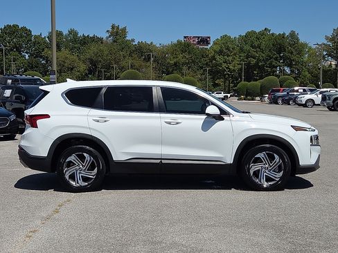 Used 2023 Hyundai Santa Fe SE FWD image 6