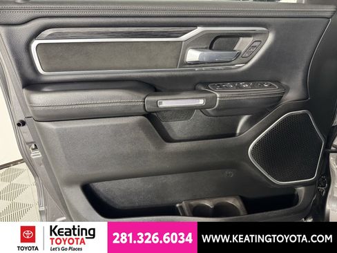Used 2023 RAM 1500 Laramie AWD/4WD image 11