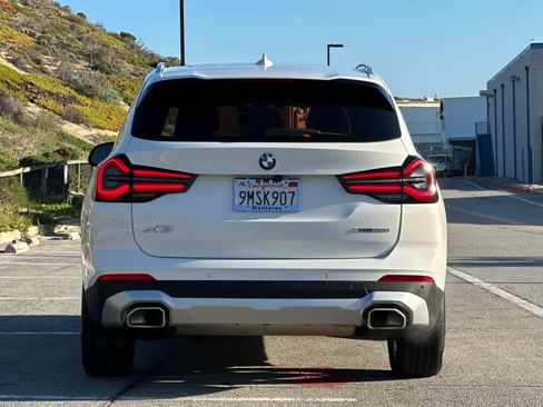 Used 2024 BMW X3 xDrive30i w/ Premium Package w/ZPA image 8