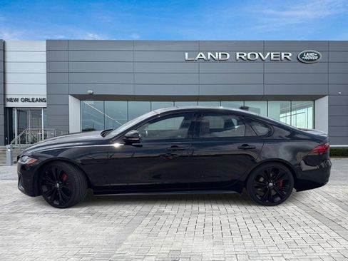 Used 2024 Jaguar XF R-Dynamic SE RWD image 2