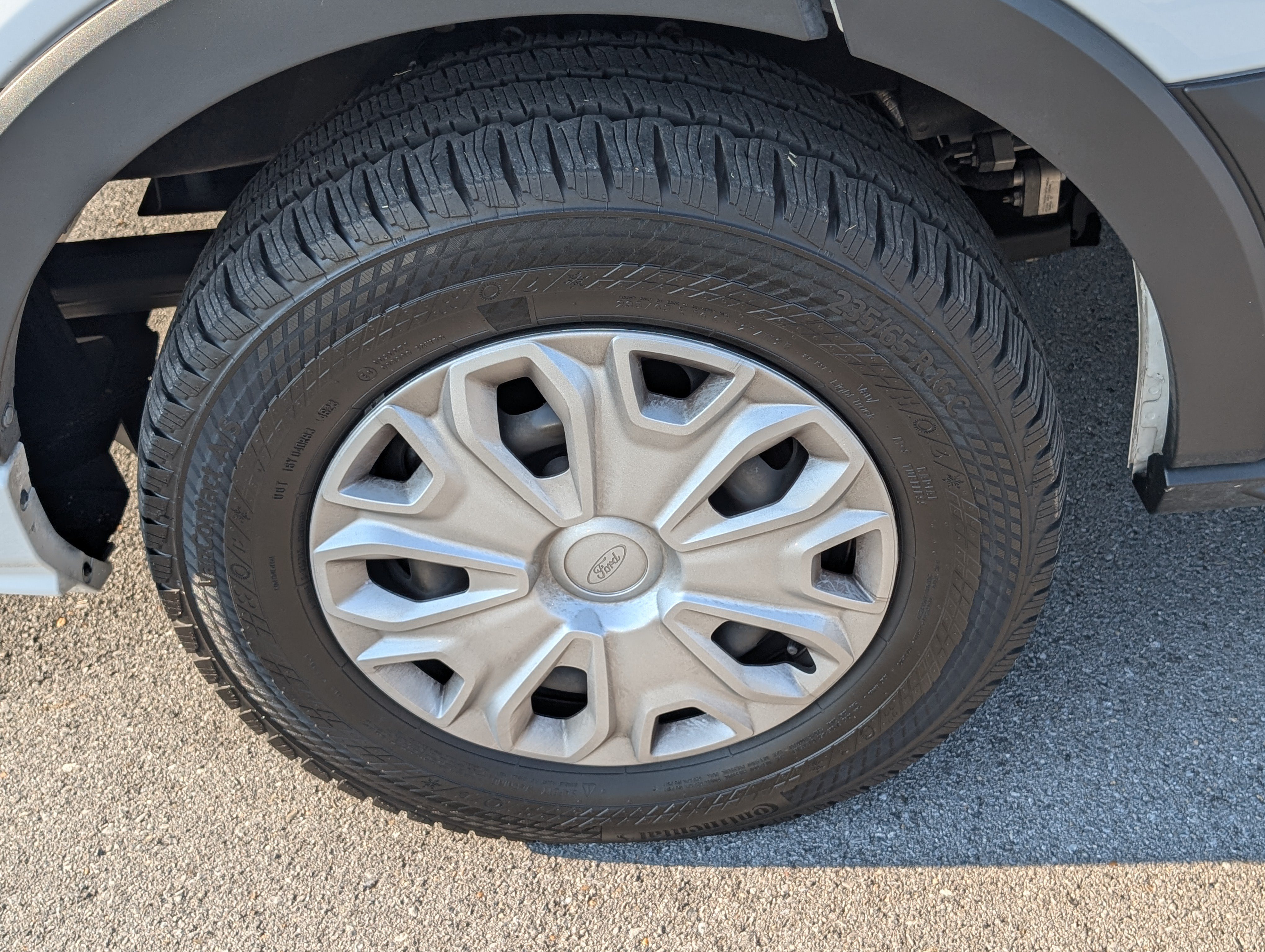 Used 2024 Ford Transit 350 XLT RWD image 25