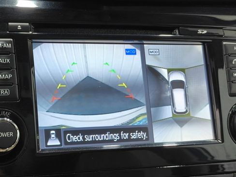 Used 2017 Nissan Rogue SL w/ SL Premium Package AWD/4WD image 7