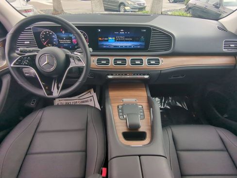 New 2025 Mercedes-Benz GLE 350 GLE 350 image 2