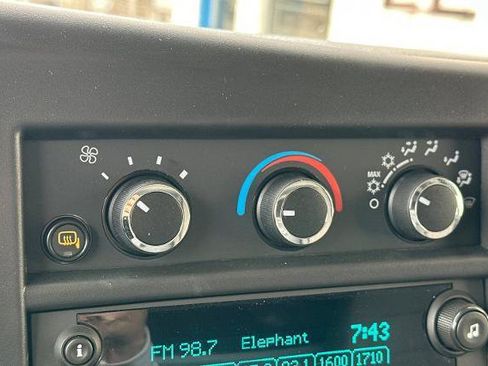 New 2026 Chevrolet Express 2500 w/ Driver Convenience Package RWD image 23