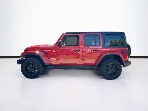 Used 2019 Jeep Wrangler Unlimited Sahara image 9