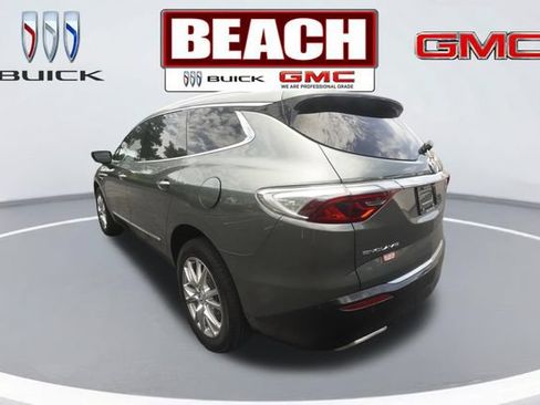 Used 2023 Buick Enclave Essence w/ Experience Buick Package FWD image 5