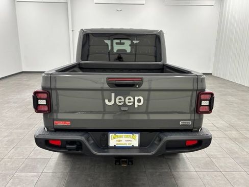 Used 2021 Jeep Gladiator Overland w/ Popular Equipment Package AWD/4WD image 3