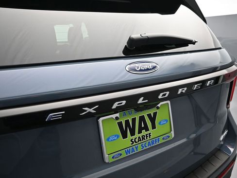 New 2026 Ford Explorer Active w/ Active Comfort Package image 11