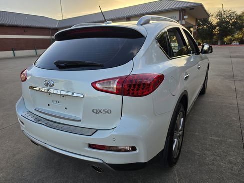 Used 2017 INFINITI QX50 AWD w/ Premium Plus Package image 7