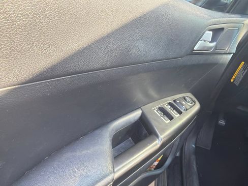 Used 2017 Kia Sportage LX FWD image 11
