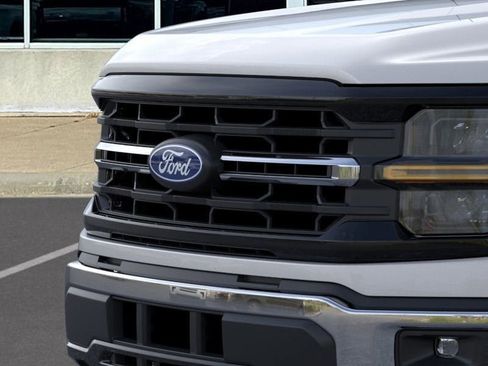 New 2026 Ford F150 XLT w/ XLT Chrome Appearance Package image 39