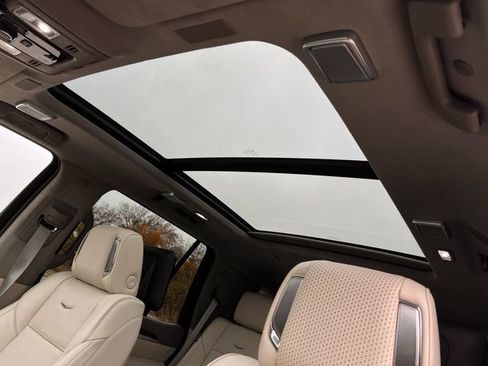 Certified 2026 Cadillac Escalade Platinum Sport w/ LPO, ONYX Package image 22