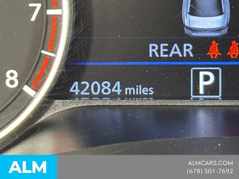 Used 2025 Nissan Altima 2.5 SV FWD image 31