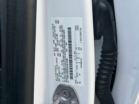Used 2022 Ford Escape SE FWD image 27