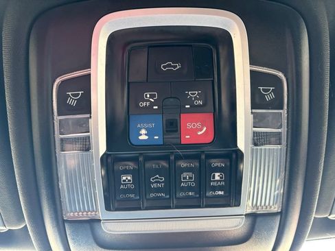 Used 2023 RAM 1500 Laramie AWD/4WD image 48