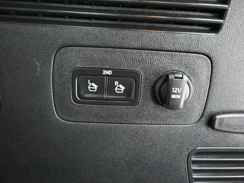 Used 2023 Kia Sorento S FWD image 59