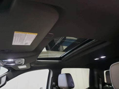 Certified 2024 GMC Sierra 1500 Denali image 23