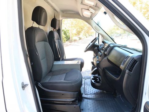 Used 2019 RAM ProMaster 2500 FWD image 19