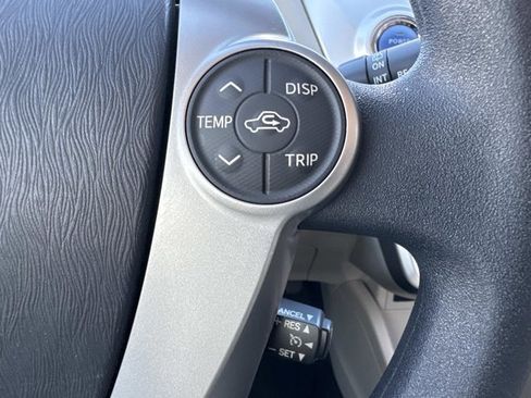 Used 2013 Toyota Prius V Three image 27