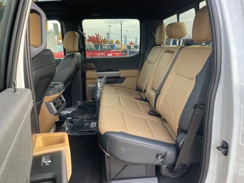 New 2026 Ford F250 Lariat w/ Lariat Ultimate Package image 10