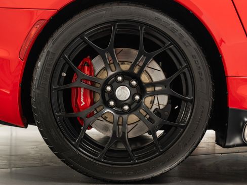 Used 2015 Dodge Viper w/ Quick Order Package 22J GT image 37