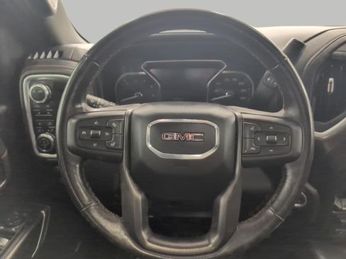 Used 2022 GMC Sierra 1500 AT4 w/ AT4 Premium Package AWD/4WD image 5