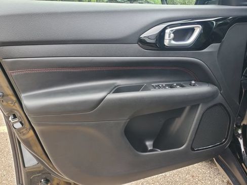 New 2026 Jeep Compass Trailhawk AWD/4WD image 7