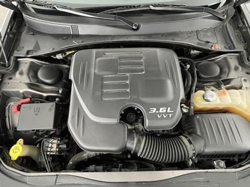 Used 2014 Chrysler 300 S image 52