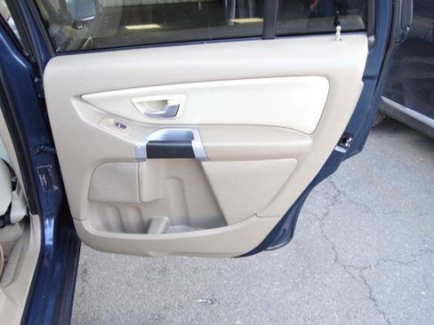 Used 2014 Volvo XC90 3.2 w/ Climate Package image 51