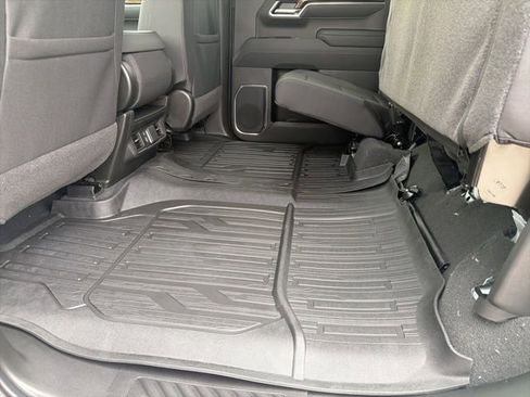 New 2026 GMC Sierra 1500 SLE AWD/4WD image 32