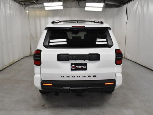 Certified 2025 Toyota 4Runner SR5 image 6