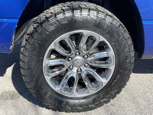 Used 2019 RAM 1500 Sport image 7