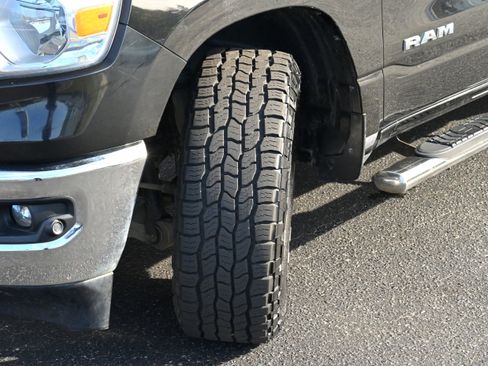 Used 2019 RAM 1500 Big Horn image 32