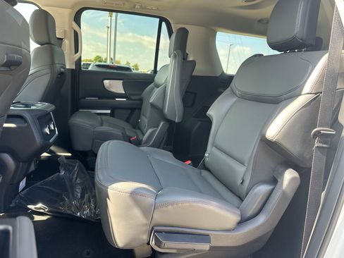 New 2025 Ford Expedition Max Active RWD image 25