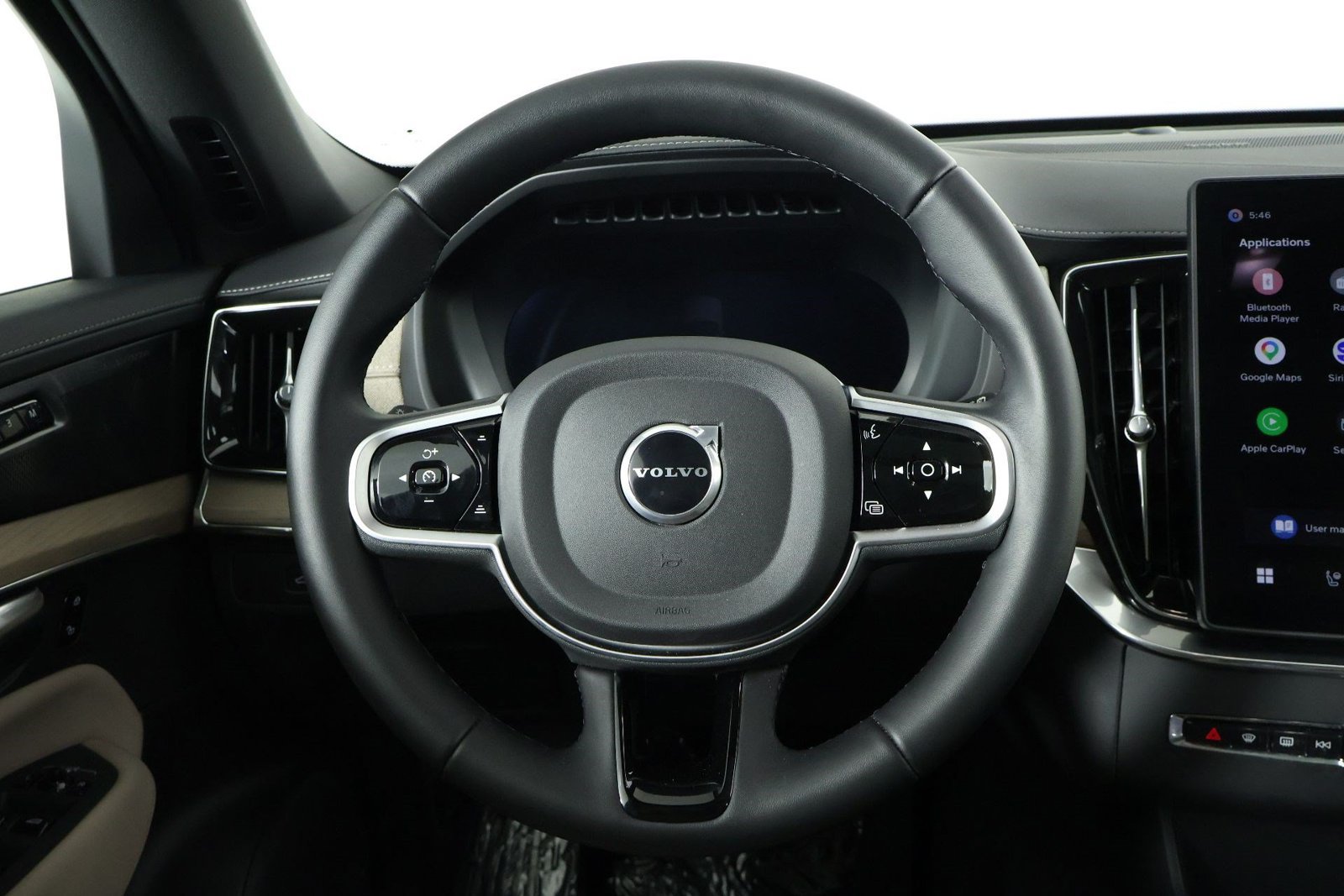 Used 2026 Volvo XC90 B6 Plus AWD/4WD image 8