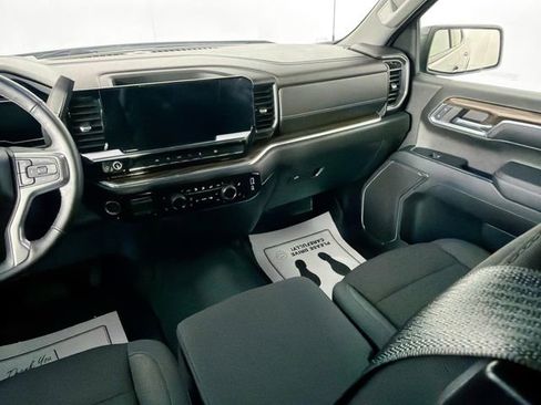 Used 2024 Chevrolet Silverado 1500 RST image 22