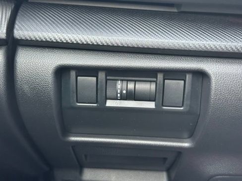 Certified 2025 Subaru Crosstrek 2.5i Limited AWD/4WD image 19