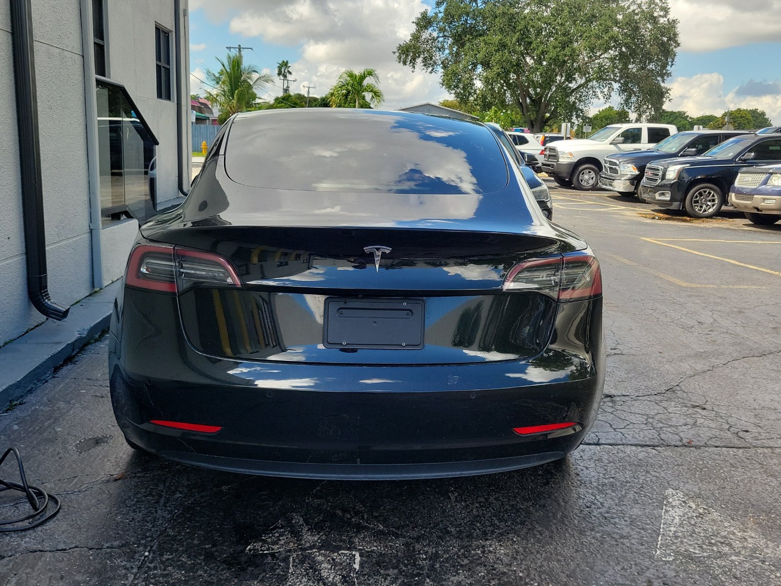 Used 2021 Tesla Model 3 Standard Range Plus RWD image 5