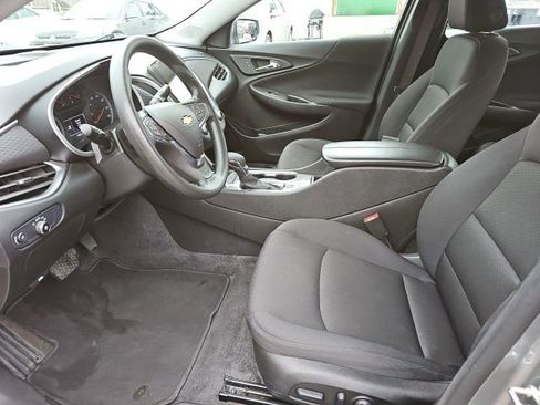 Used 2025 Chevrolet Malibu LT FWD image 10