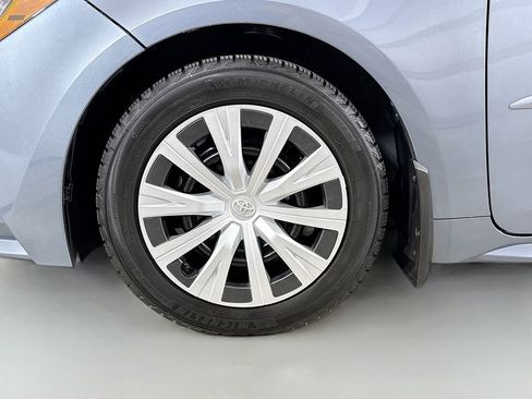 Certified 2020 Toyota Corolla LE FWD image 31