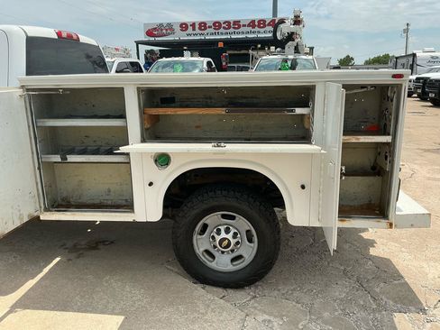 Used 2018 Chevrolet Silverado 3500 W/T w/ WT Fleet Convenience Package AWD/4WD image 8