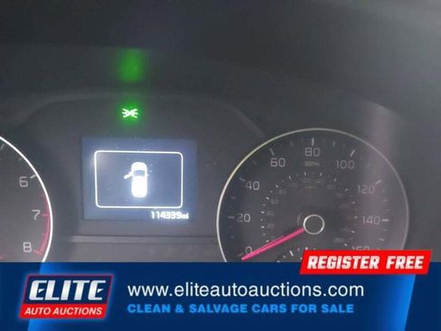 Used 2017 Kia Sportage EX w/ EX Technology Package image 29