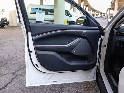 Used 2023 Ford Mustang Mach-E Premium image 20