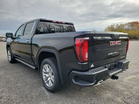 New 2026 GMC Sierra 1500 Denali w/ Technology Package image 5