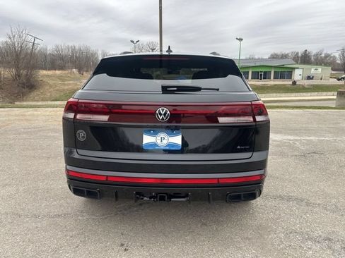 New 2026 Volkswagen Atlas Cross Sport SEL R-Line AWD/4WD image 6