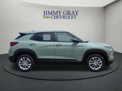 New 2026 Chevrolet TrailBlazer LS w/ LS Convenience Package FWD image 6