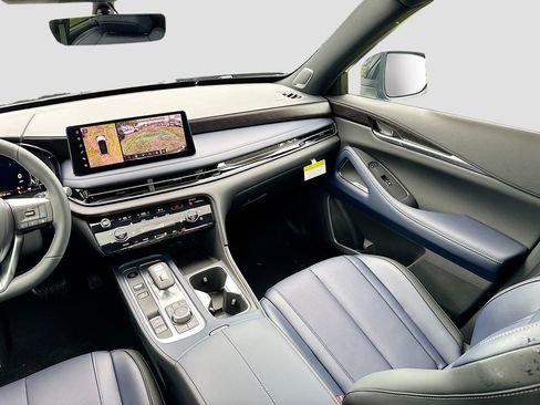 Used 2026 INFINITI QX60 Sport w/ Dark Cargo Package image 26