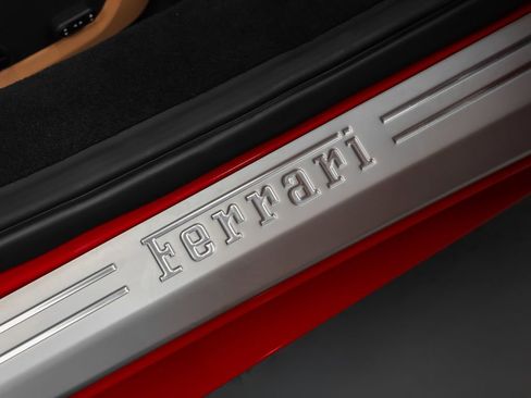 Certified 2012 Ferrari 458 Spider RWD image 17