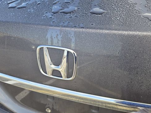 Used 2017 Honda Accord LX image 10