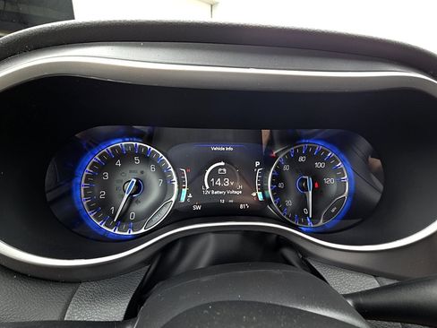 New 2026 Chrysler Voyager LX image 15